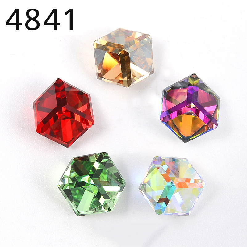 (1 pièce) 4841 Cube fantaisie  - Rhinestone Nail Gem avis et prix