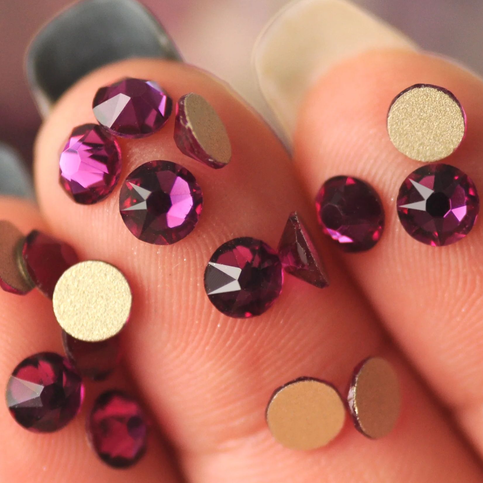 Strass en cristal fuchsia Xiri - Nail Art Fuchsia avis et prix