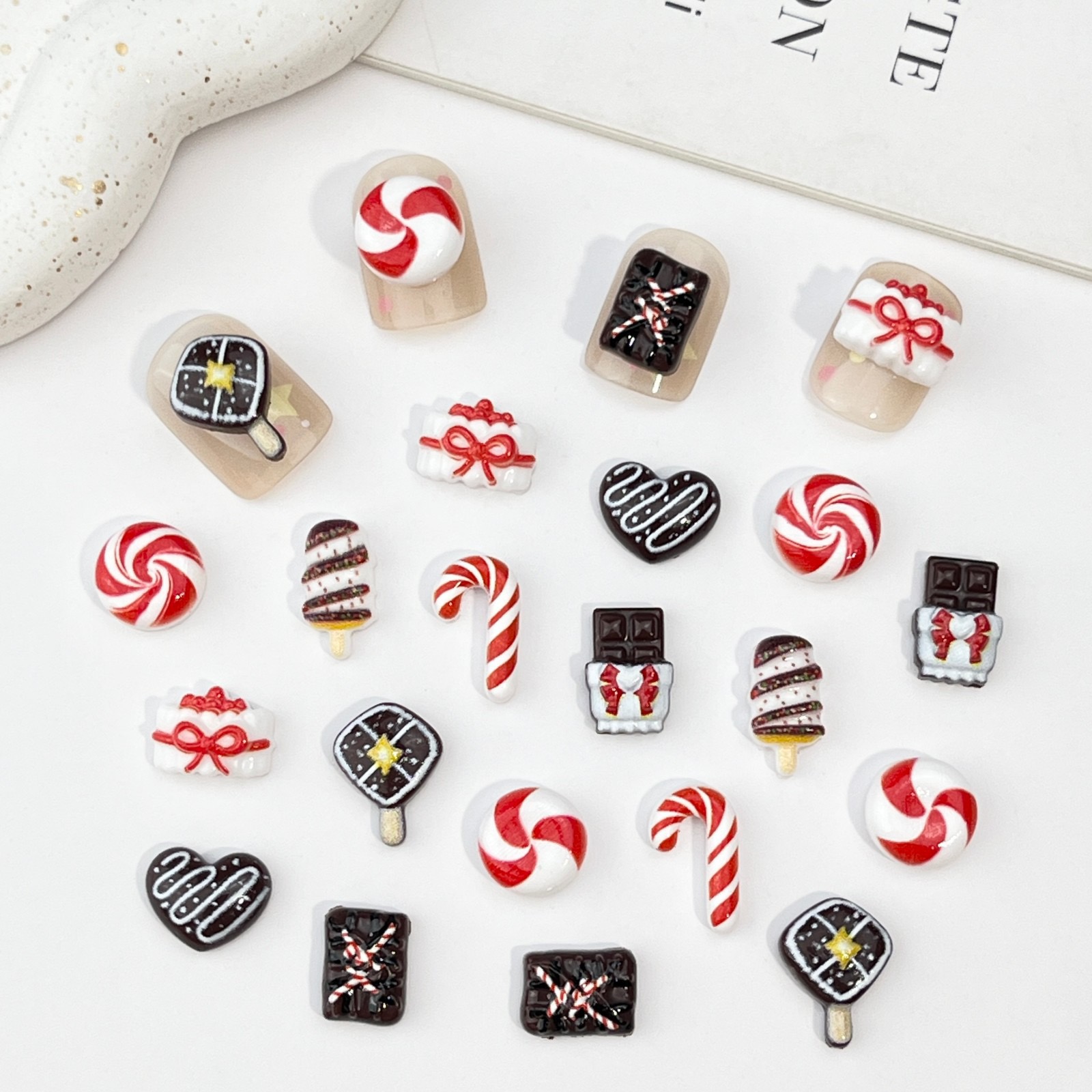 50 pièces de figurines miniatu - Nail Art Xmas avis et prix